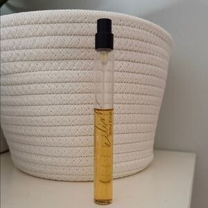 billie eilish Perfume travel